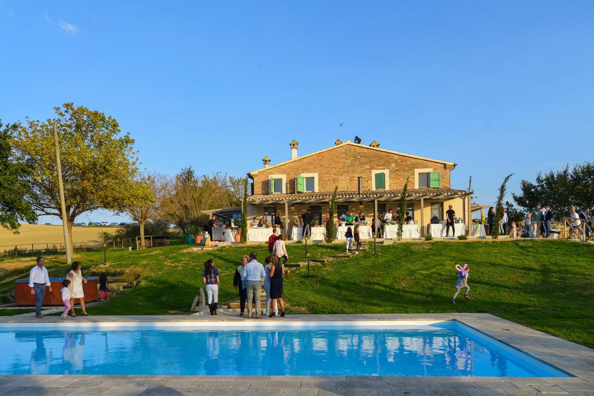 Le Maracla Country House Iesi Dış mekan fotoğraf