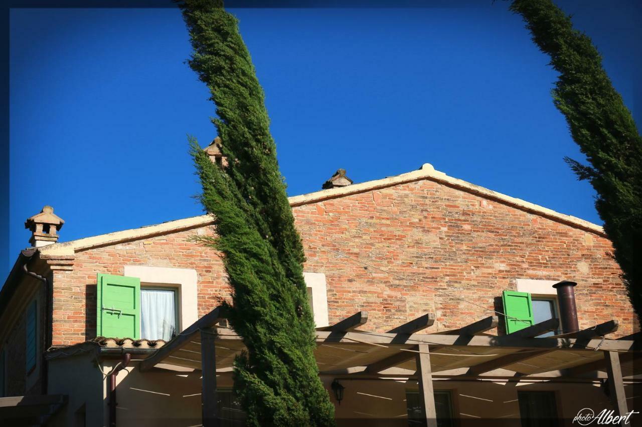 Le Maracla Country House Iesi Dış mekan fotoğraf