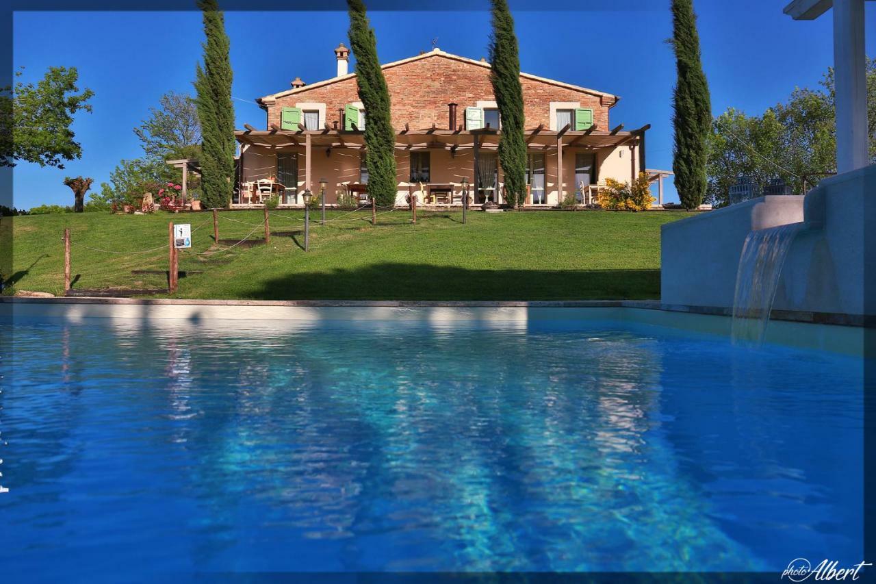 Le Maracla Country House Iesi Dış mekan fotoğraf