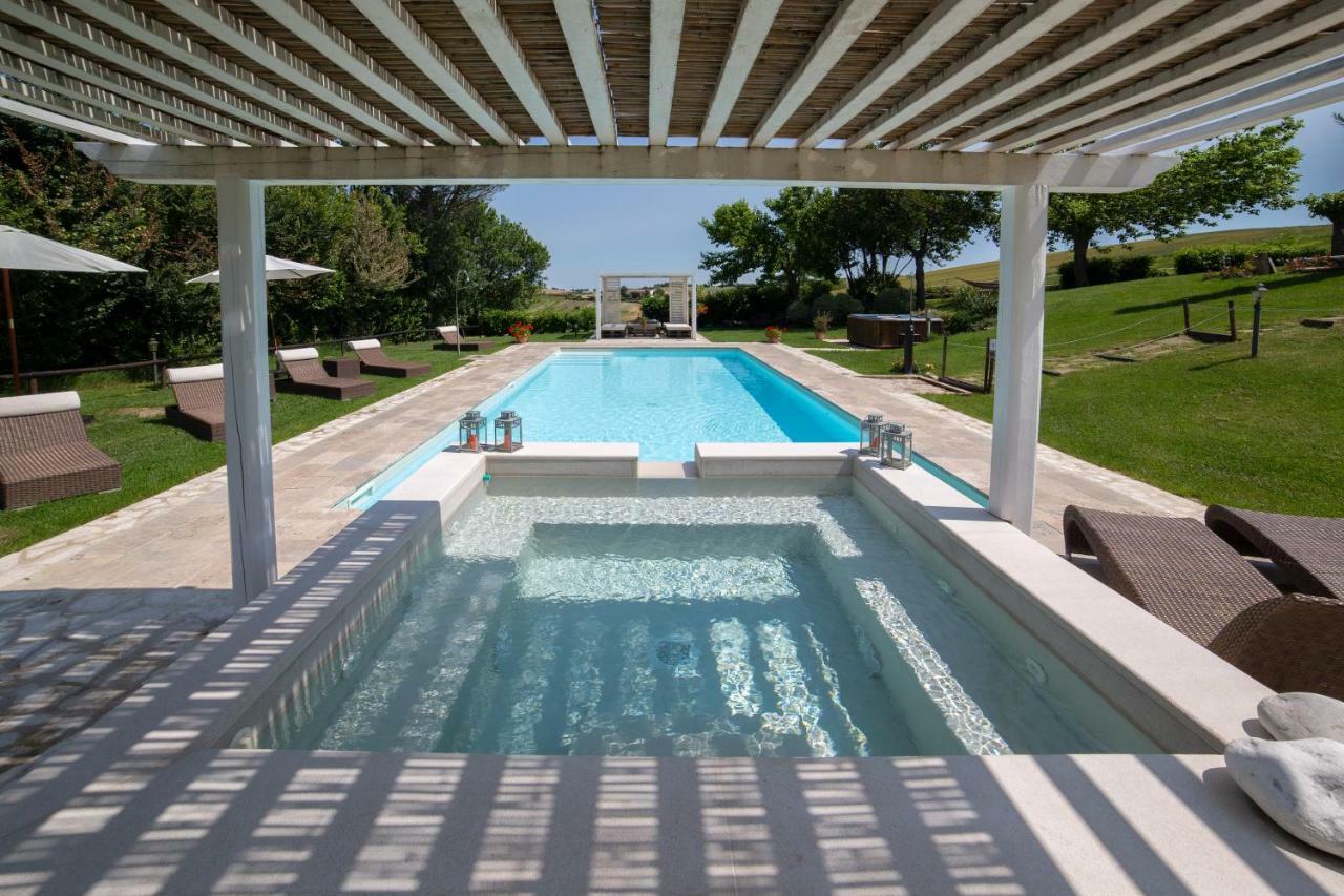 Le Maracla Country House Iesi Dış mekan fotoğraf