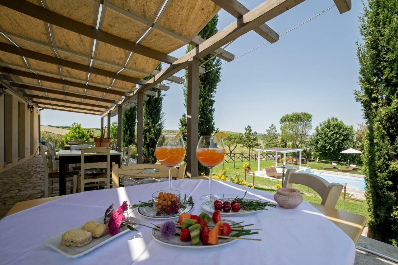Le Maracla Country House Iesi Dış mekan fotoğraf