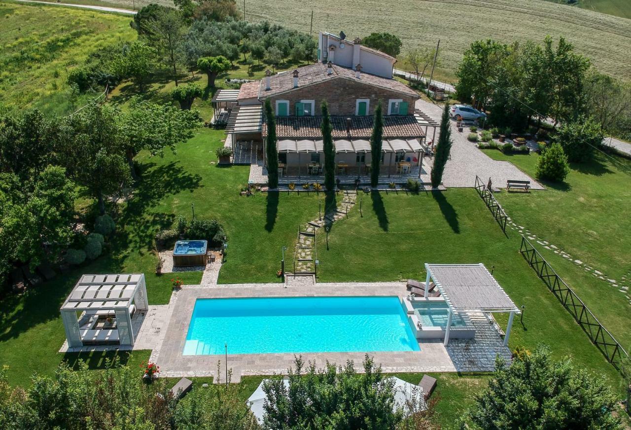 Le Maracla Country House Iesi Dış mekan fotoğraf