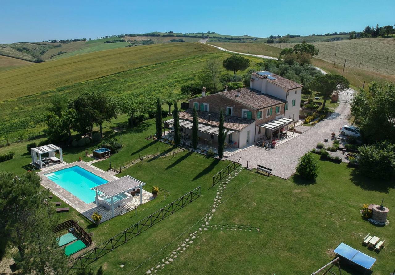 Le Maracla Country House Iesi Dış mekan fotoğraf