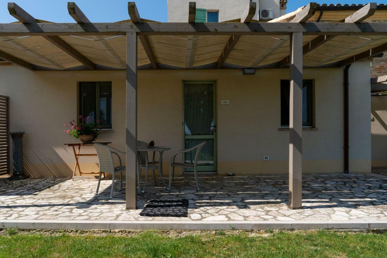 Le Maracla Country House Iesi Dış mekan fotoğraf