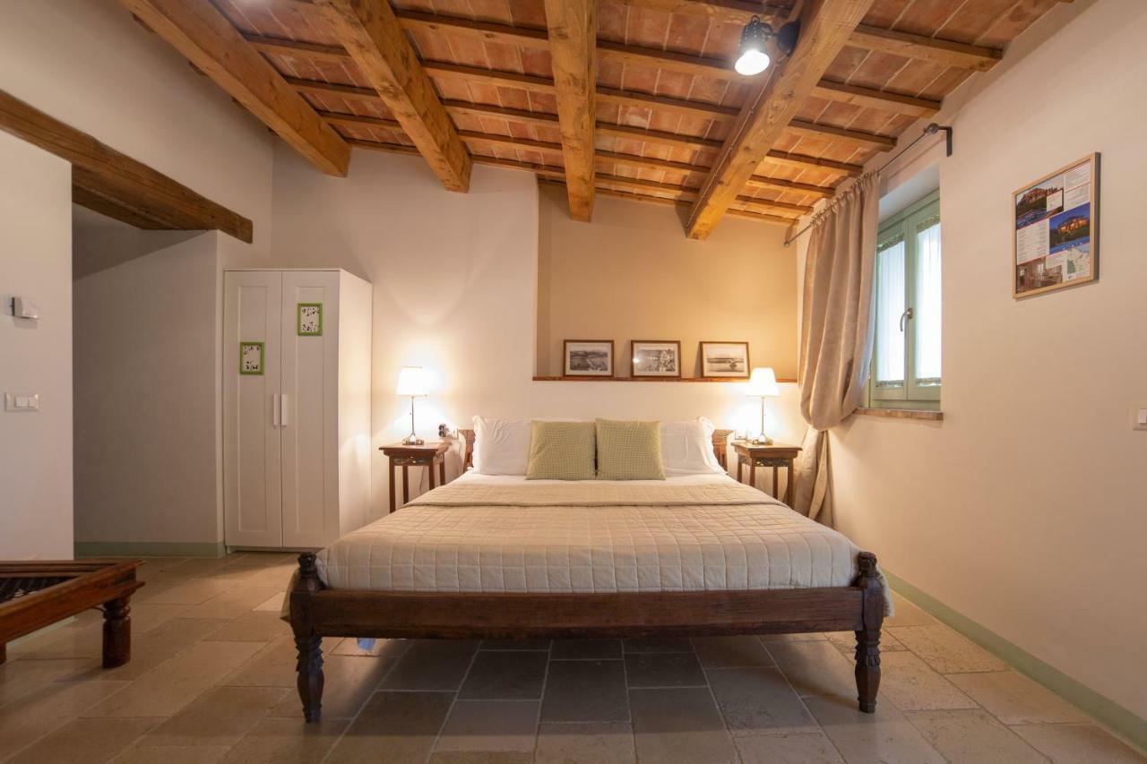 Le Maracla Country House Iesi Dış mekan fotoğraf
